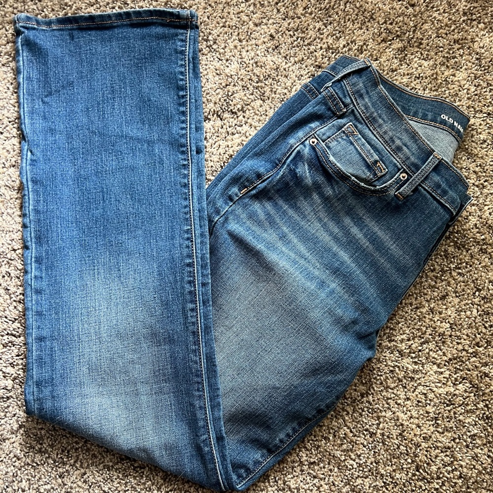 Old Navy curvy profile midrise Jeans. Size 8 EUC